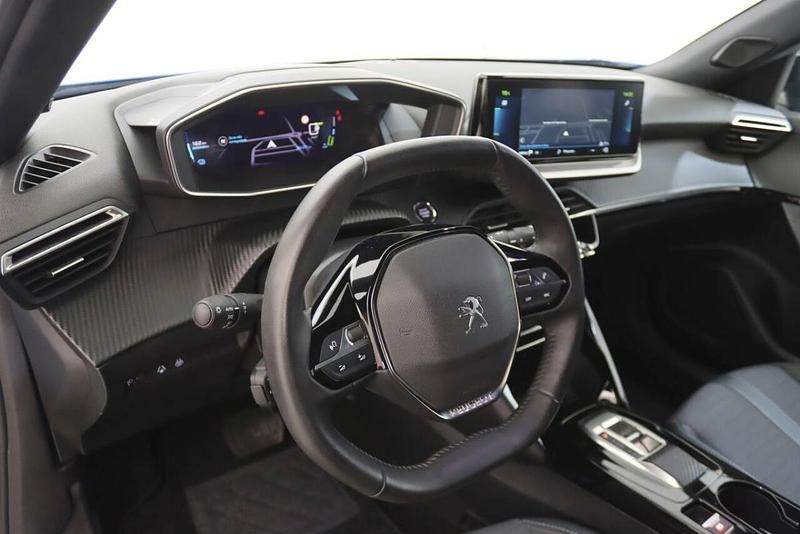 Usado Peugeot e-2008 100 kW (136 HP) 2023 Azul SUV