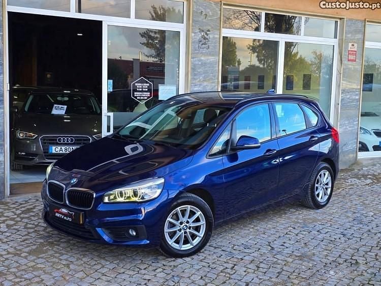 Usado BMW 216 Active Tourer Advantage 116 HP (85 kW) 2015 Azul Monovolume