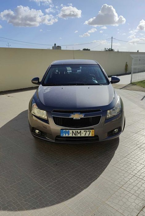 Usado 2013 Chevrolet Cruze Sedan | € 8.850 - Imagem 1/4