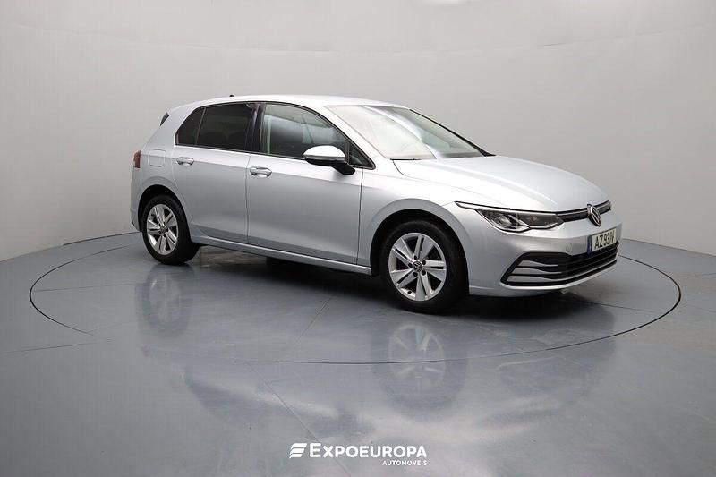 Usado VW Golf VIII Life 110 HP (80 kW) 2023 Cinza