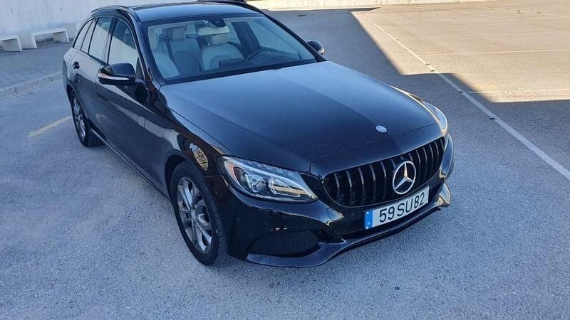Usado 2015 Mercedes C200 Sedan | € 17.500 (Preço justo) - Imagem 1/4