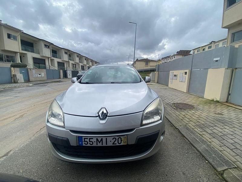 Usado Renault Mégane III 110 HP (80 kW) 2011 Sedan