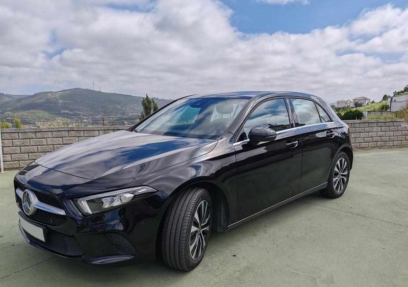 Preto Usado 2020 Mercedes A250 | € 24.000 (Preço justo) - Imagem 1/4