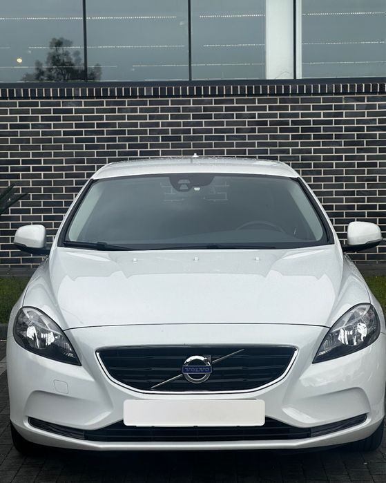 Usado 2014 Volvo V40 Carrinha | € 11.000 (Bom preço) - Imagem 1/4