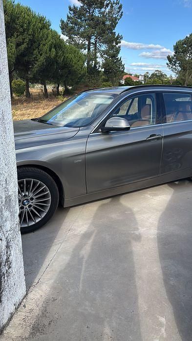 Usado 2018 BMW 318 Luxury Line Carrinha | € 19.000 (Caro) - Imagem 1/4