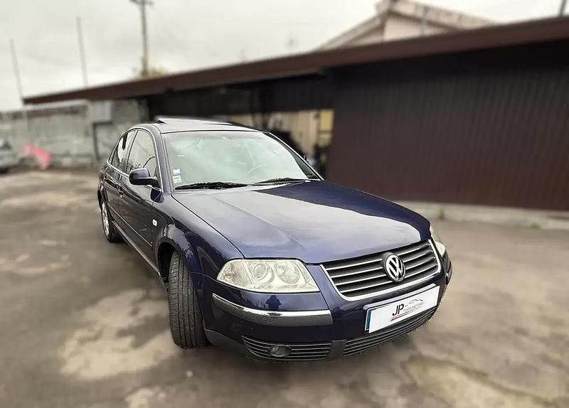 Usado VW Passat Highline 130 HP (95 kW) 2001 Azul Sedan