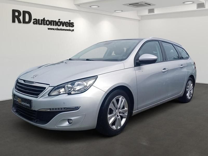 Usado Peugeot 308 SW 120 HP (88 kW) 2015 Cinzento Carrinha
