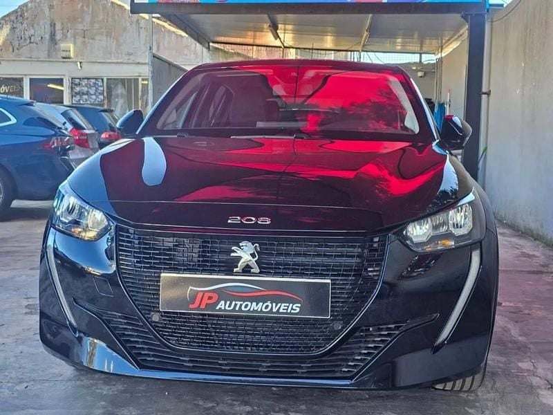 Usado Peugeot e-208 Style 100 kW (136 HP) 2023 Preto Citadino