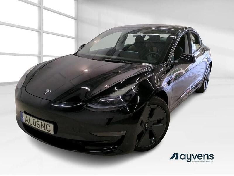 Cinza Usado 2021 Tesla Model 3 Sedan | € 29.900 (Preço justo) - Imagem 1/4