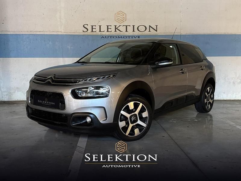 Cinzento Usado 2018 Citroën C4 Cactus Citadino | € 11.900 (Preço justo) - Imagem 1/4
