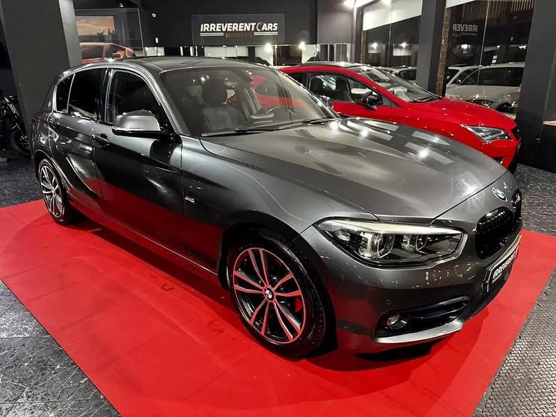 Usado BMW 116 Sport Line 116 HP (85 kW) 2018 Cinza antracite Citadino