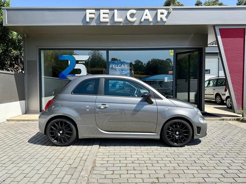 Usado Abarth 500 Pista 160 HP (117 kW) 2017 Cinza Citadino