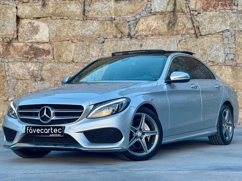 Usado Mercedes C180 AMG line 116 HP (85 kW) 2018 Cinza Carrinha