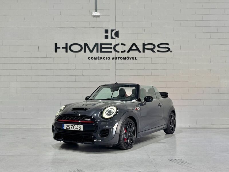 Cinza Usado 2019 Mini John Cooper Works Cabriolet Cabrios | € 29.900 - Imagem 1/4