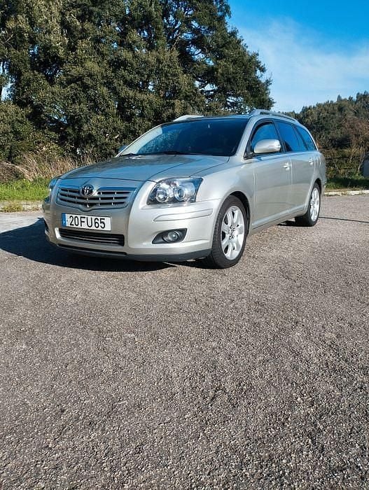 Usado 2008 Toyota Avensis Sedan | € 7.000 (Preço justo) - Imagem 1/4