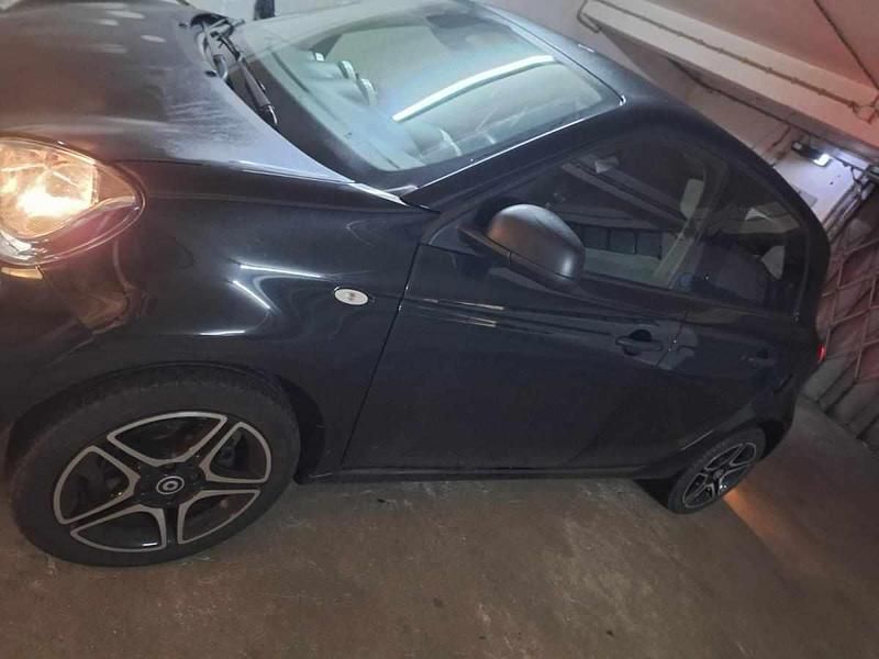 Usado Smart ForFour Electric Drive 60 kW (82 HP) 2020 Preto Citadino