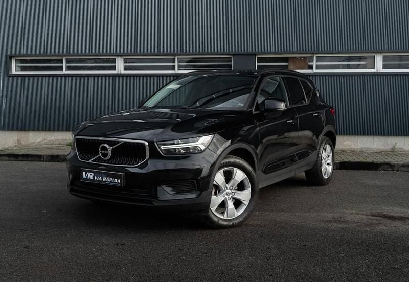 Preto Usado 2019 Volvo XC40 SUV | € 22.490 (Preço justo) - Imagem 1/4