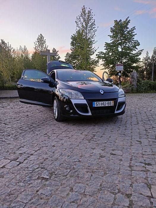 Usado 2009 Renault Mégane III Coupé | € 8.500 (Preço justo) - Imagem 1/4