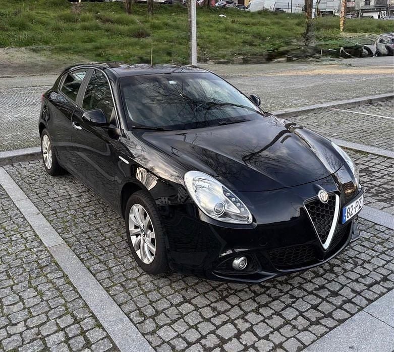 Usado 2015 Alfa Romeo Giulietta Sedan | € 9.990 - Imagem 1/4