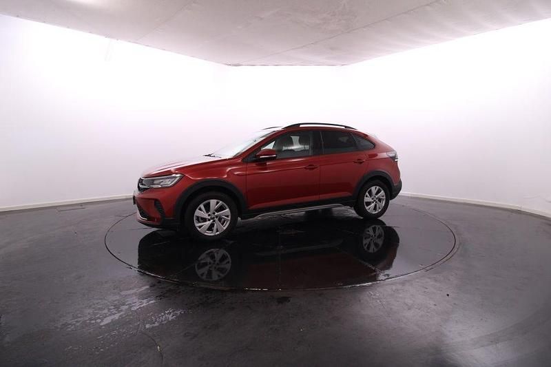 Usado VW Taigo 95 HP (69 kW) 2024 Vermelho SUV