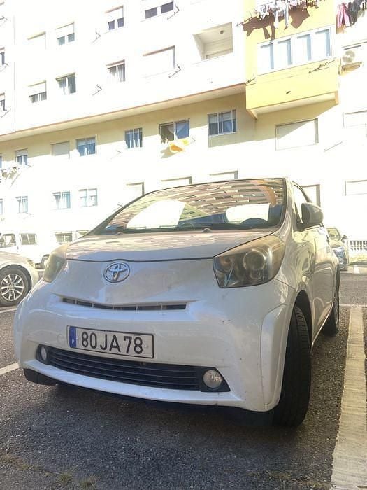 Usado 2010 Toyota iQ Citadino | € 7.000 (Preço justo) - Imagem 1/4