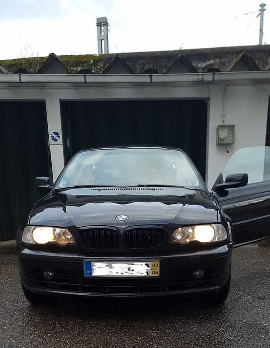 Usado 2000 BMW 318 Coupé | € 5.250 - Imagem 1/4