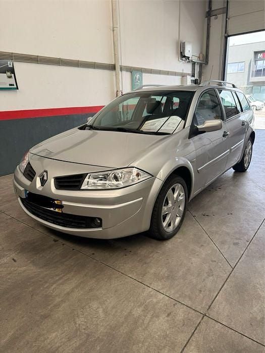 Usado 2007 Renault Mégane II Sedan | € 3.250 (Preço justo) - Imagem 1/4
