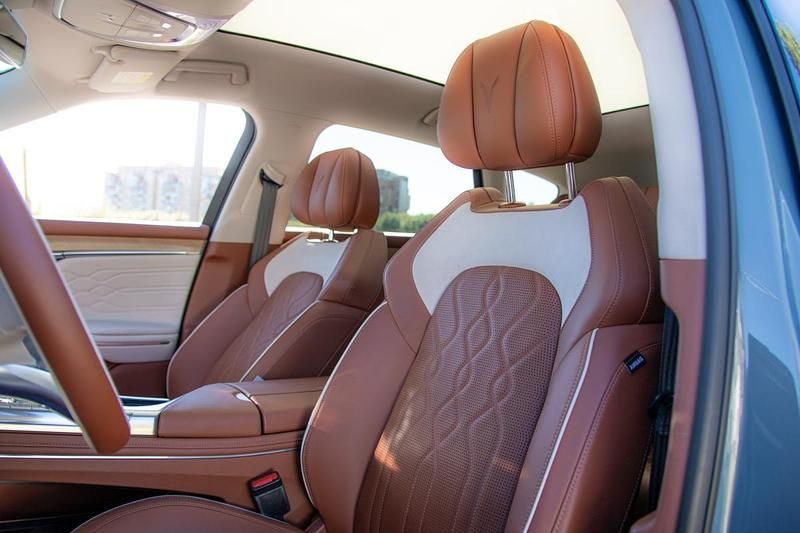 Usado Voyah Free 359 kW (489 HP) 2023 Azul SUV