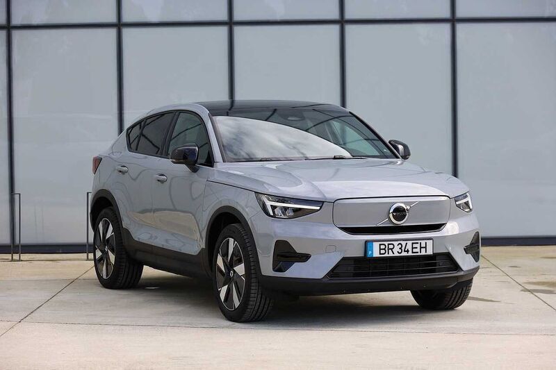 Cinzento Novo 2025 Volvo EC40 Plus SUV | € 53.200 (Bom preço) - Imagem 1/4