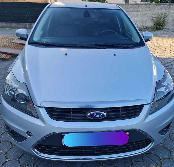 Usado 2008 Ford Focus Titanium Sedan | € 4.250 (Preço justo) - Imagem 1/4