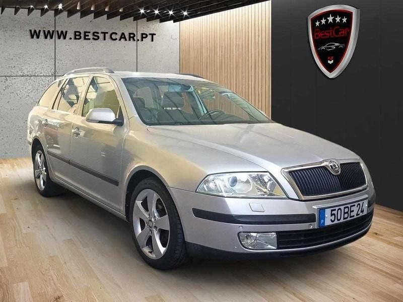 Usado Skoda Octavia 140 HP (102 kW) 2006 Cinzento Carrinha