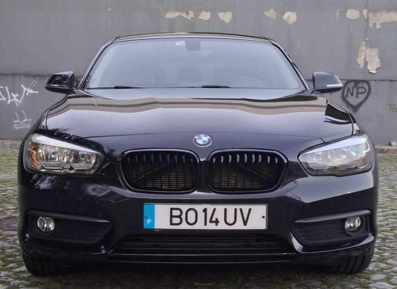Usado BMW 116 116 HP (85 kW) 2018 Preto Citadino
