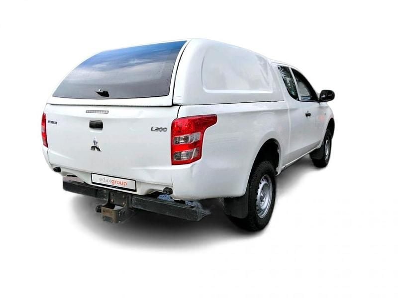 Usado Mitsubishi L200 Invite 154 HP (113 kW) 2019 Branco Pickup