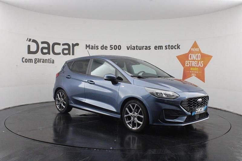 Azul Usado 2022 Ford Fiesta ST-Line Citadino | € 14.499 (Preço justo) - Imagem 1/4