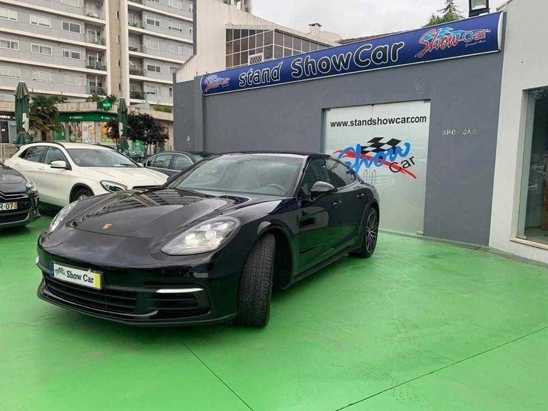 Usado Porsche Panamera 422 HP (310 kW) 2017 Preto Sedan