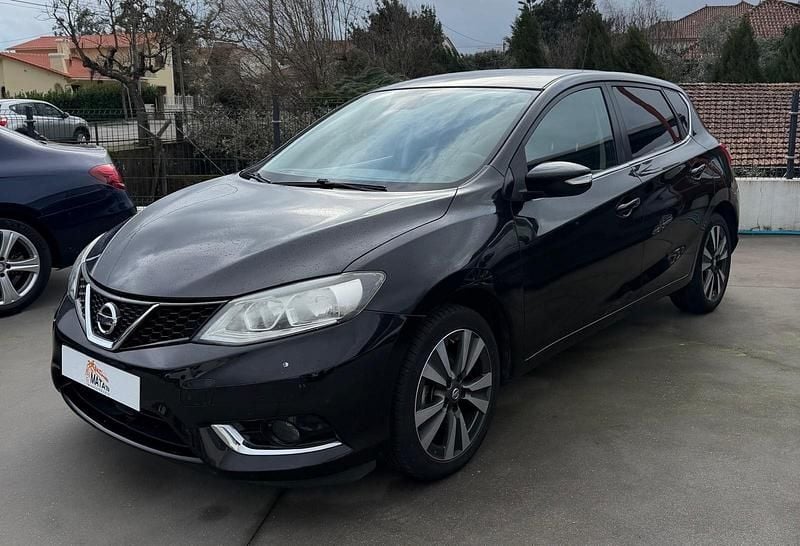Usado Nissan Pulsar Acenta 115 HP (84 kW) 2015 Preto Citadino