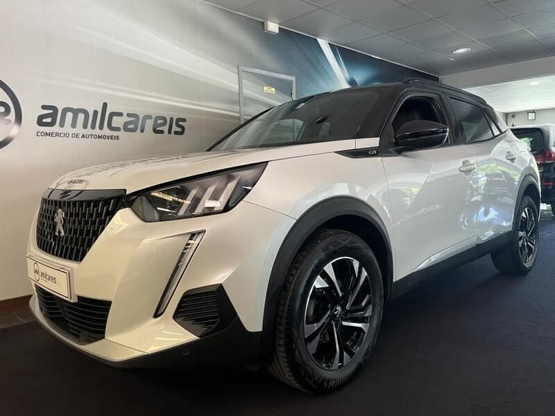 Branco (metalizado) Usado 2023 Peugeot 2008 GT SUV | € 21.500 (Preço justo) - Imagem 1/4
