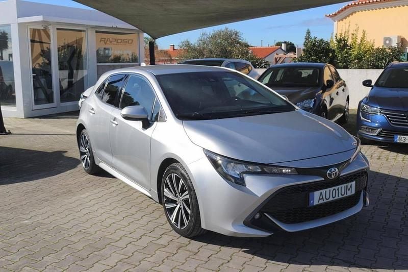 Usado Toyota Corolla 122 HP (89 kW) 2022 Cinzento