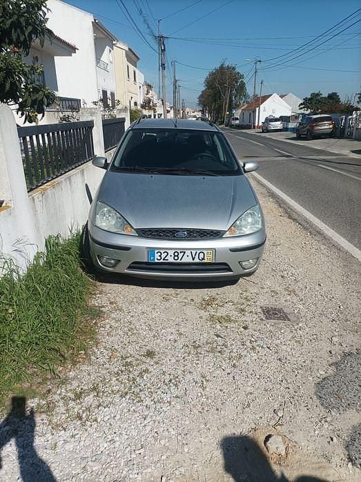 Usado Ford Focus 115 HP (84 kW) 2003 Sedan