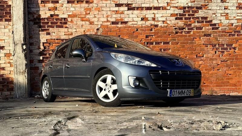 Usado 2011 Peugeot 207 Sportium Sedan | € 4.999 (Super Preço) - Imagem 1/4