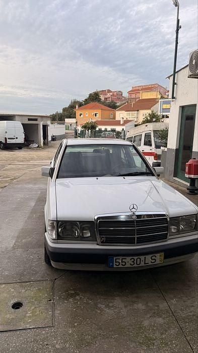 Usado 1990 Mercedes 190 Sedan | € 5.000 - Imagem 1/4