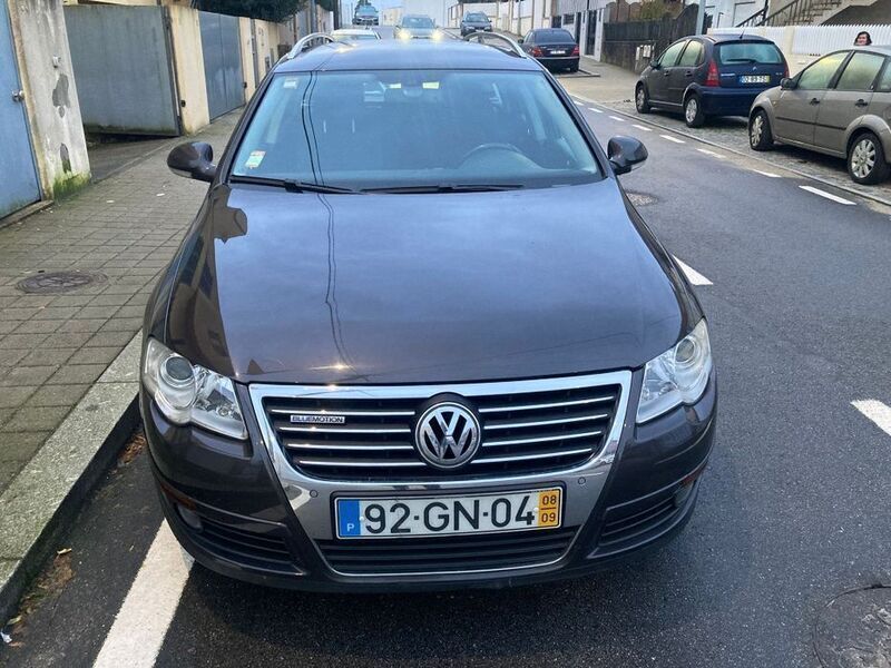 Usado 2008 VW Passat Sedan | € 9.500 (Caro) - Imagem 1/4