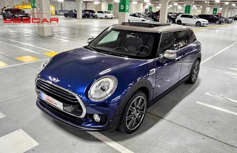 Azul Usado 2018 Mini Clubman Carrinha | € 20.990 (Preço elevado) - Imagem 1/4