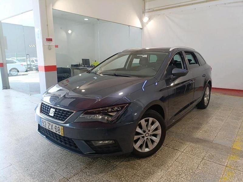 Cinzento Usado 2020 Seat Leon ST Carrinha | € 11.980 (Bom preço) - Imagem 1/4