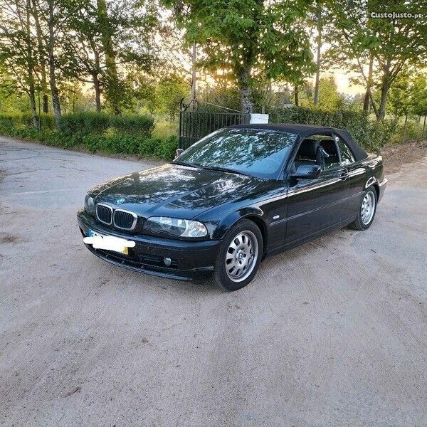 Preto Usado 2001 BMW 318 Cabrios | € 14.500 - Imagem 1/1
