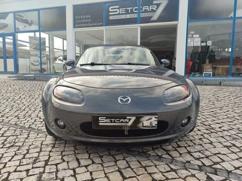 Cinza Usado 2008 Mazda MX5 Inclusive Cabrios | € 21.890 - Imagem 1/4
