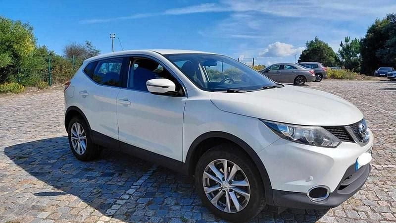 Branco Usado 2016 Nissan Qashqai SUV | € 11.800 (Super Preço) - Imagem 1/4
