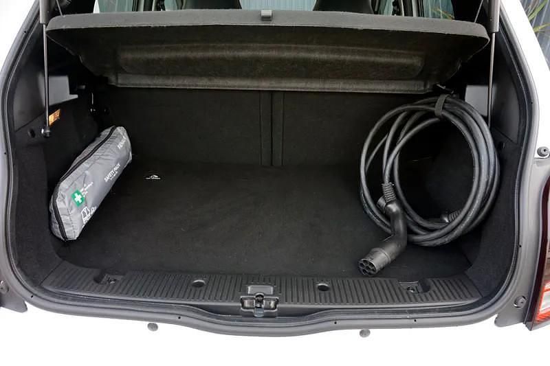 Usado Renault Twingo Zen 60 kW (82 HP) 2022 Branco Citadino