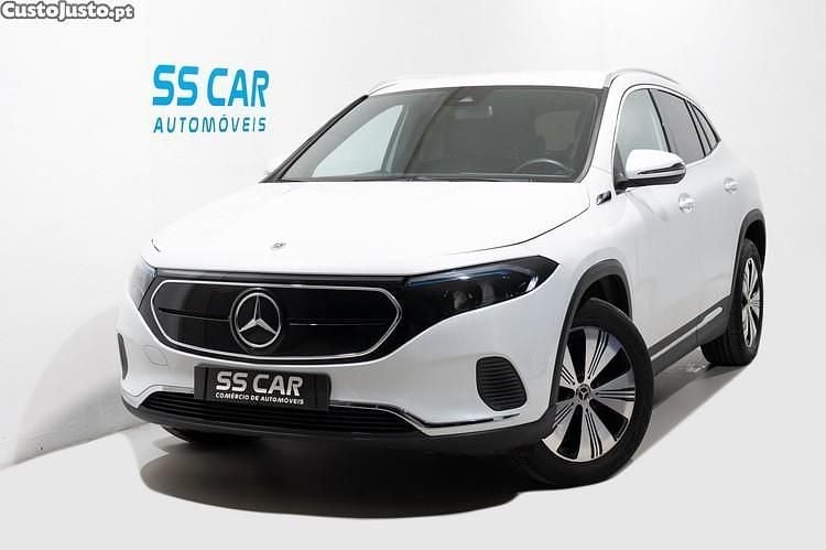 Branco Usado 2021 Mercedes EQA250 Progressive SUV | € 28.490 (Bom preço) - Imagem 1/1