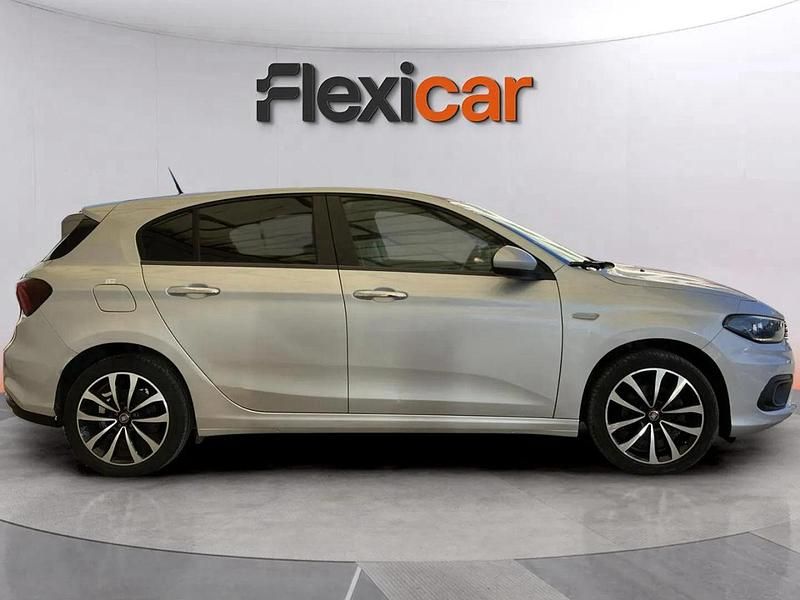 Cinza Usado 2020 Fiat Tipo Lounge Sedan | € 10.890 (Preço justo) - Imagem 1/4